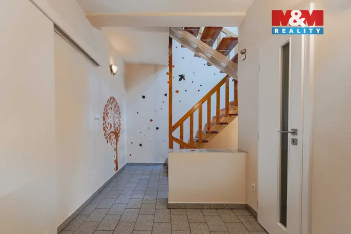 Prodej rodinného domu, Nýrsko, Pod Lesem, 174 m2