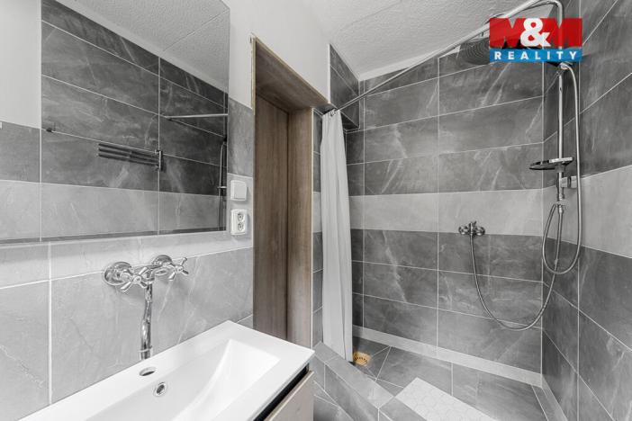 Prodej rodinného domu, Děčín - Děčín X-Bělá, Sněžnická, 300 m2