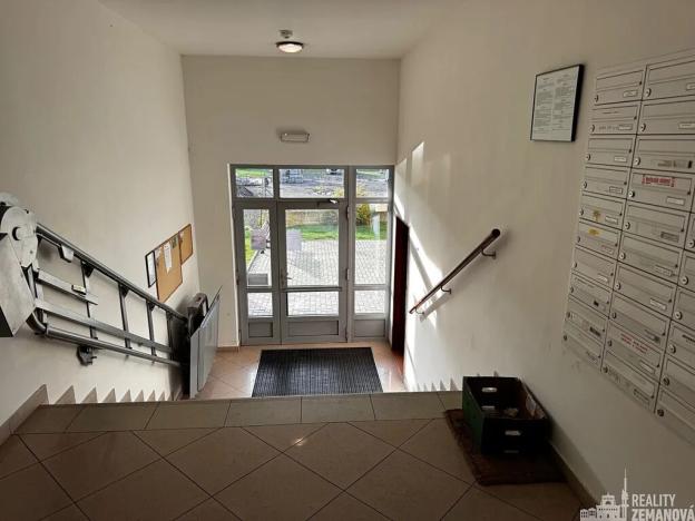 Pronájem bytu 2+kk, Praha - Záběhlice, Mattioliho, 69 m2