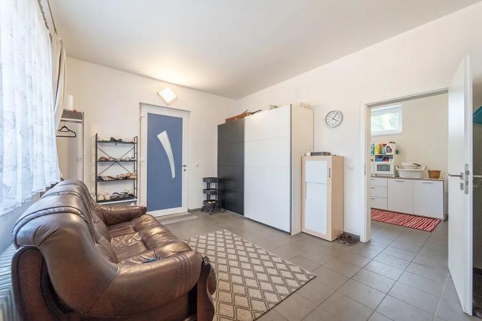 Prodej rodinného domu, Chýně, Ke Skále, 220 m2