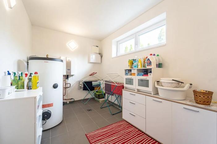 Prodej rodinného domu, Chýně, Ke Skále, 220 m2