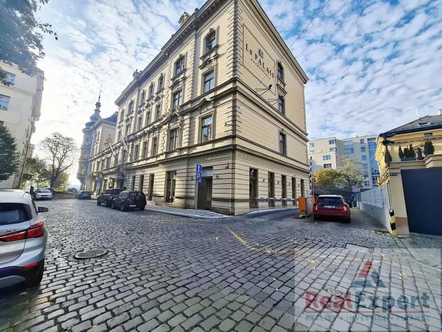 Prodej bytu 1+kk, Praha - Vinohrady, U Zvonařky, 40 m2