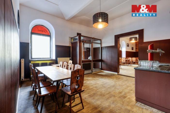 Pronájem obchodního prostoru, Klatovy - Klatovy III, Nádražní, 100 m2