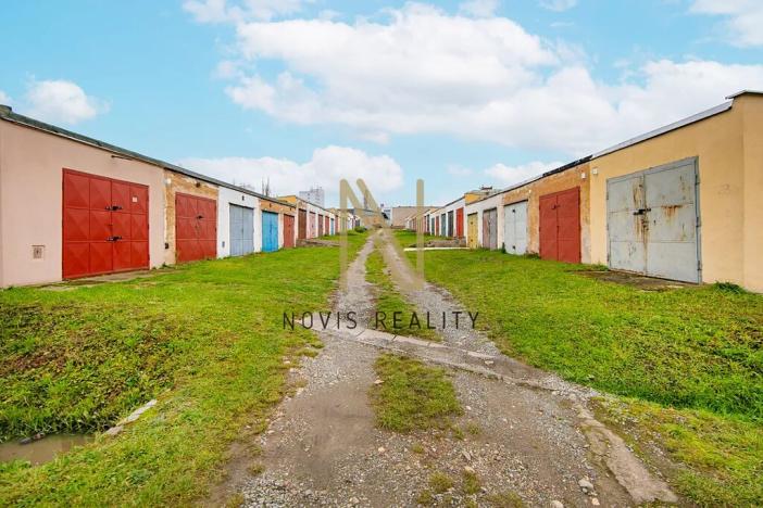 Pronájem garáže, Plzeň, 18 m2