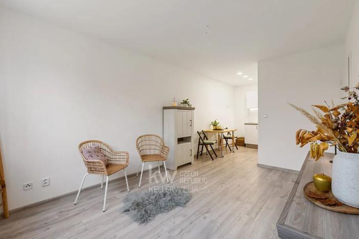 Prodej bytu 2+kk, Mělník, Zádušní, 43 m2