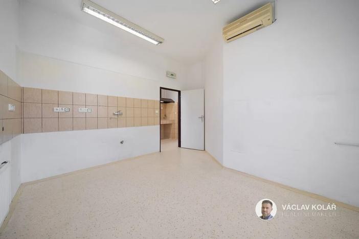 Prodej ordinace, Nová Paka, Harantova, 134 m2