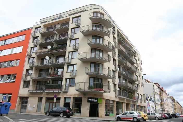 Prodej bytu 2+kk, Praha - Libeň, Drahobejlova, 68 m2