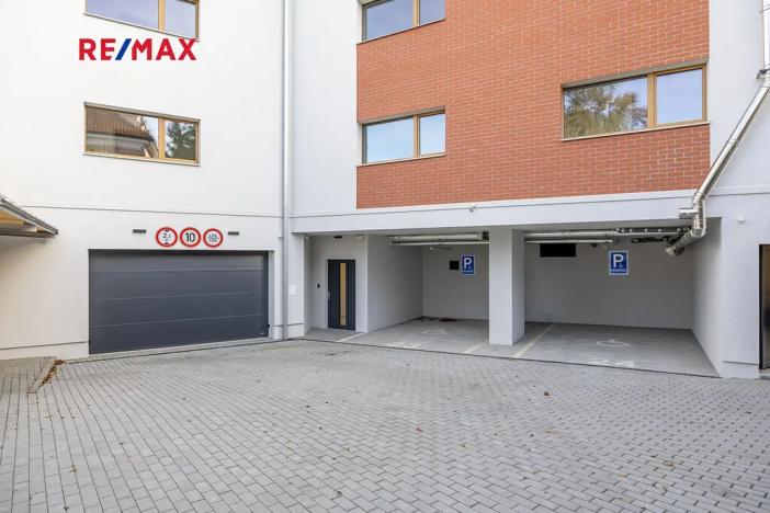 Prodej bytu 3+kk, Praha - Hrdlořezy, Českobrodská, 87 m2