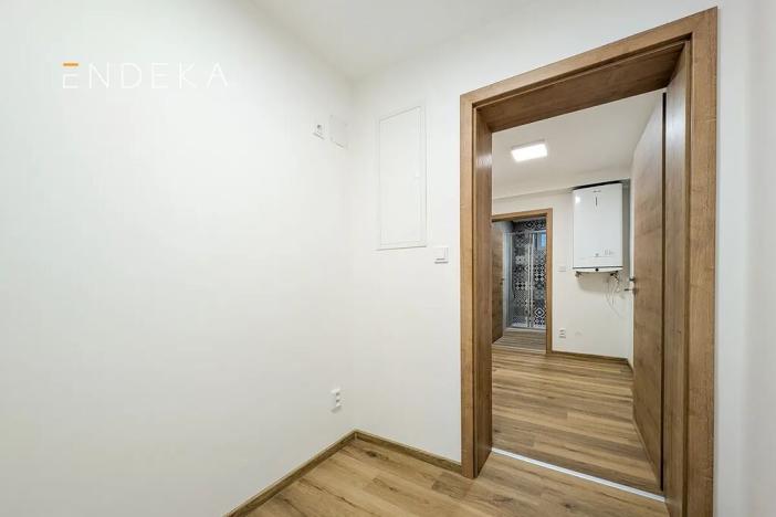 Prodej kanceláře, Brno, Kobylín, 53 m2