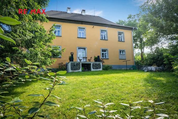 Prodej rodinného domu, Včelákov, 358 m2