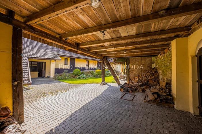 Prodej rodinného domu, Rohozná, 730 m2