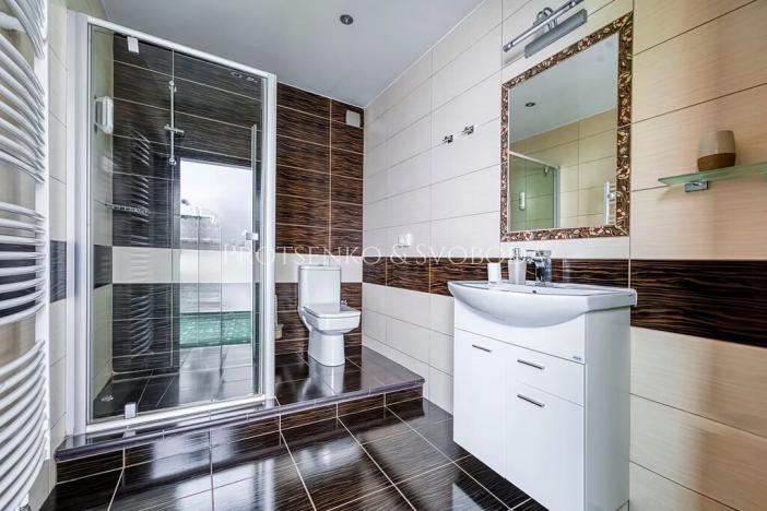 Prodej činžovního domu, Rosovice, 900 m2