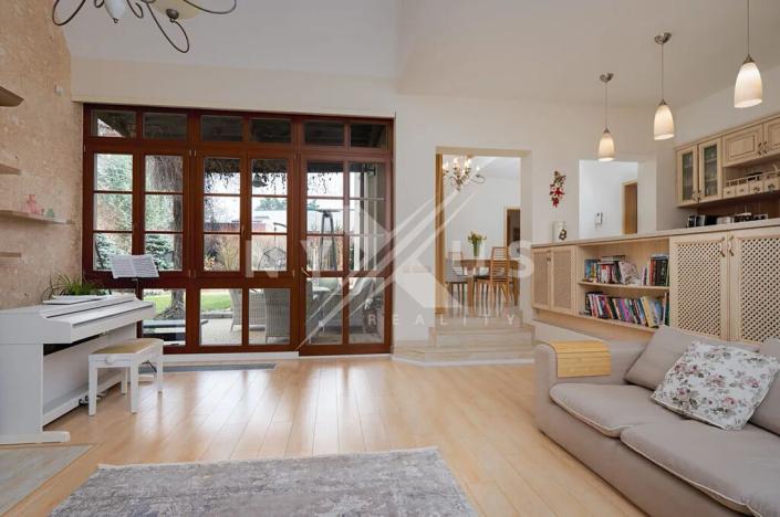 Prodej rodinného domu, Dobřejovice, 250 m2