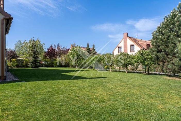 Prodej rodinného domu, Dobřejovice, 250 m2