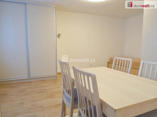 Pronájem bytu 1+1, Kladno, Amálská, 30 m2