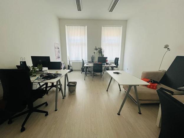 Pronájem kanceláře, Praha, 80 m2