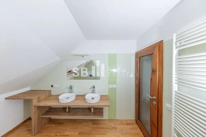 Prodej rodinného domu, Borová, 230 m2