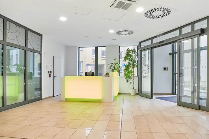 Pronájem kanceláře, Karlovy Vary, Moskevská, 500 m2