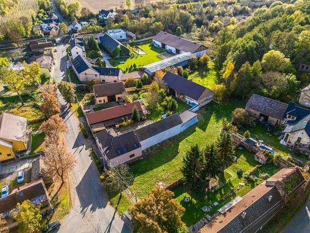 Prodej pozemku pro bydlení, Klobuky, 1442 m2