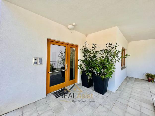 Pronájem bytu 2+kk, Brno, 82 m2