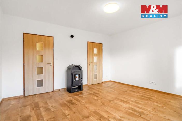 Pronájem bytu 3+1, Snědovice - Sukorady, 70 m2