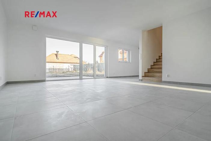 Prodej bytu 5+kk, Buštěhrad, Za Humny, 148 m2