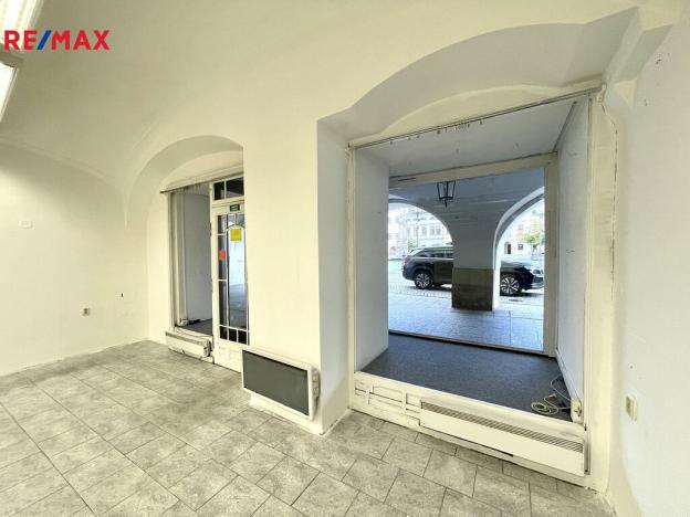 Pronájem obchodního prostoru, Frýdek-Místek - Místek, náměstí Svobody, 55 m2