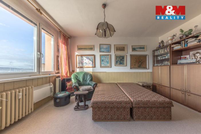 Prodej bytu 1+1, Ústí nad Labem - Severní Terasa, Kmochova, 33 m2