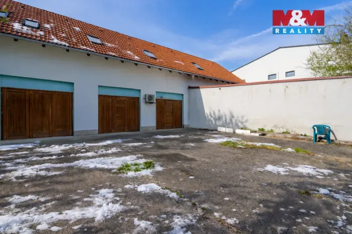 Prodej rodinného domu, České Velenice, třída Čsl. legií, 199 m2