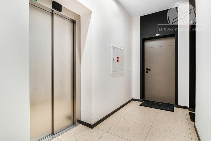 Prodej bytu 3+kk, Praha - Vysočany, Na výběžku, 74 m2