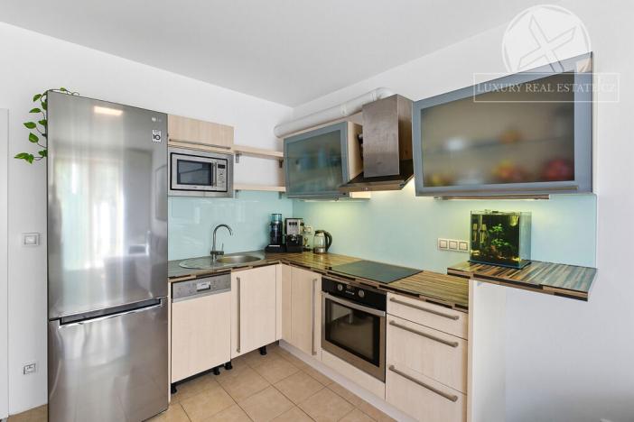 Prodej bytu 2+kk, Praha - Malešice, Univerzitní, 50 m2