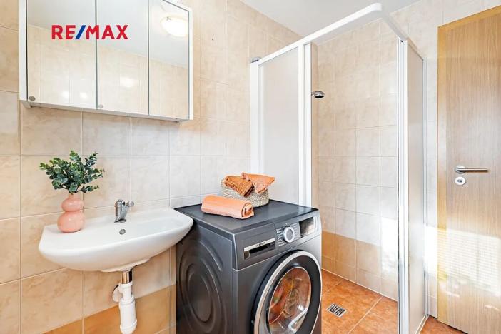 Pronájem chaty, Rodvínov, 73 m2