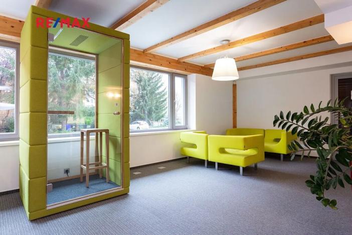 Pronájem kanceláře, Praha - Hodkovičky, Pod kopcem, 117 m2