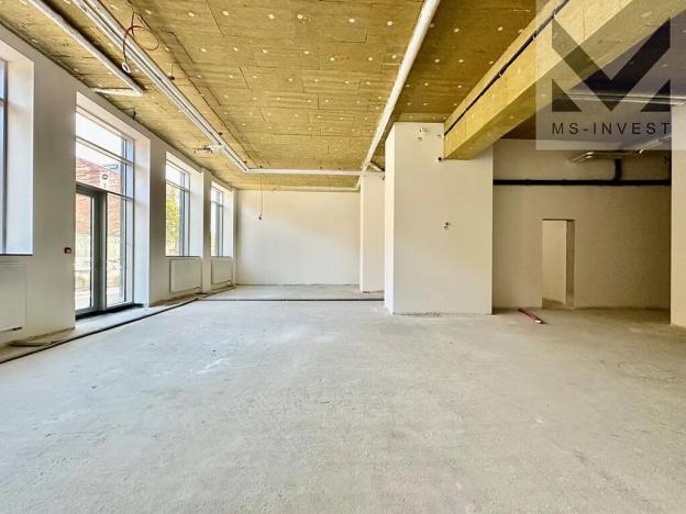 Pronájem obchodního prostoru, Brno, Trnitá, 126 m2