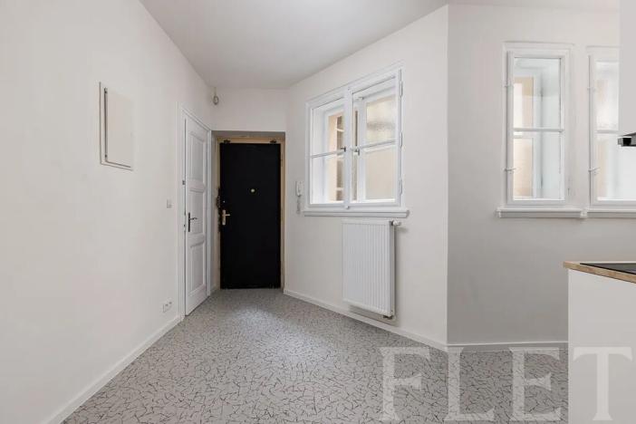 Pronájem bytu 2+1, Praha - Holešovice, Tusarova, 69 m2