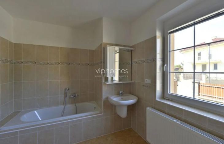 Pronájem vily, Průhonice, 400 m2