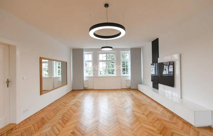 Pronájem bytu 3+1, Praha - Dejvice, 137 m2