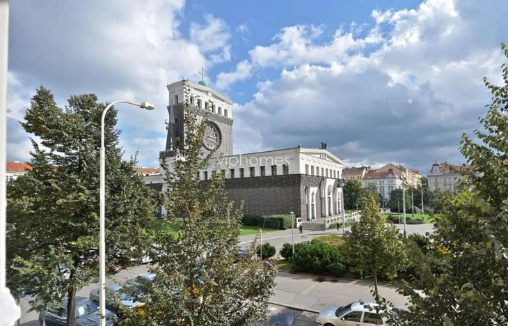 Pronájem bytu 3+kk, Praha - Vinohrady, náměstí Jiřího z Poděbrad, 156 m2