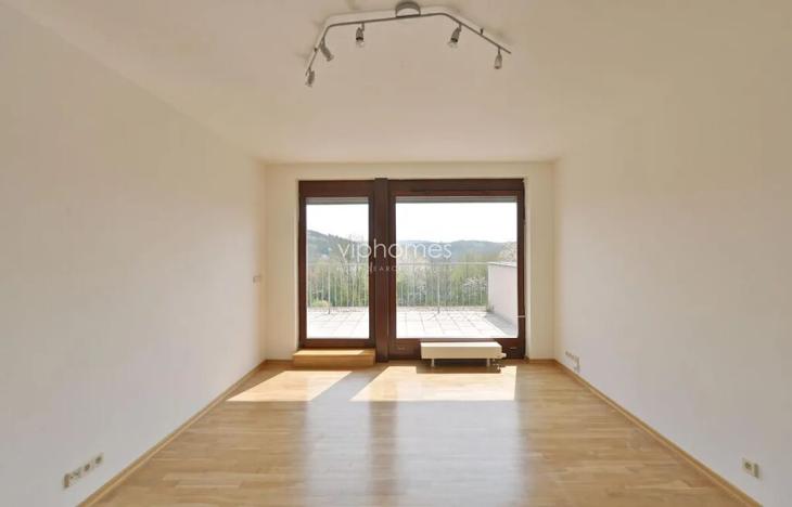 Pronájem rodinného domu, Praha - Nebušice, 360 m2