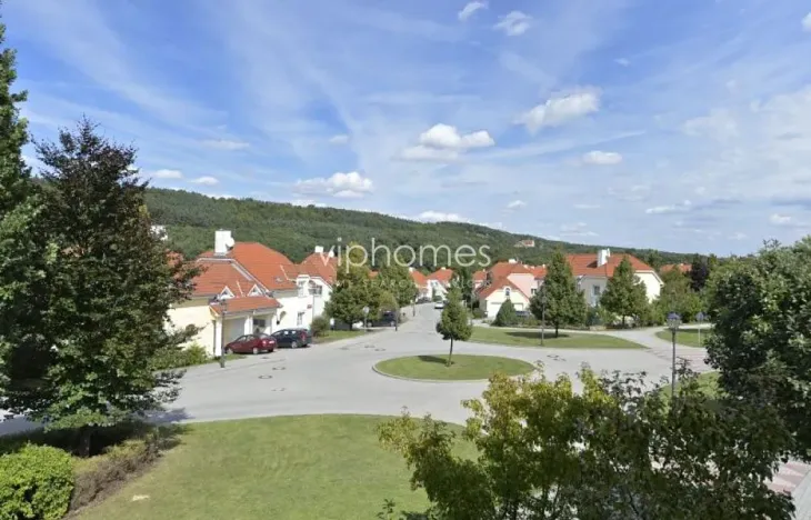 Pronájem rodinného domu, Praha - Nebušice, V oblouku, 212 m2