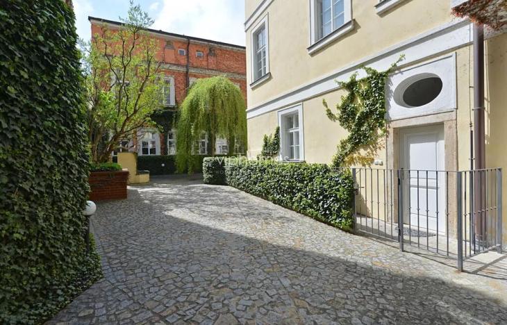 Pronájem bytu 2+kk, Praha - Malá Strana, Vlašská, 108 m2