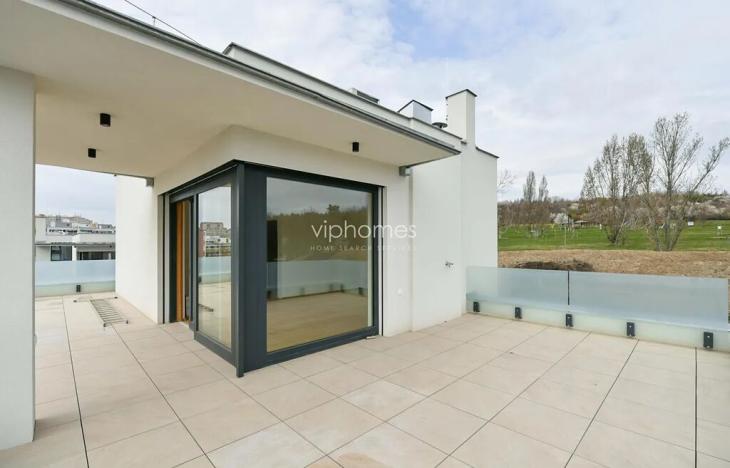 Pronájem rodinného domu, Praha - Řepy, 334 m2