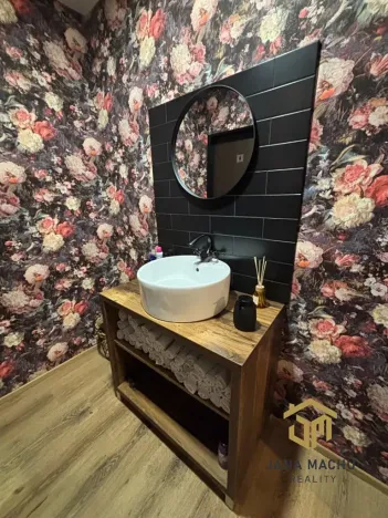 Pronájem obchodního prostoru, Napajedla, Masarykovo náměstí, 70 m2