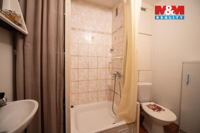 Pronájem bytu 1+kk, Dvůr Králové nad Labem, Macharova, 26 m2