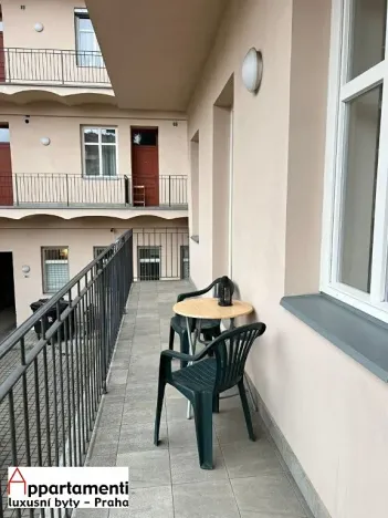 Pronájem bytu 2+kk, Praha - Nusle, Mečislavova, 41 m2