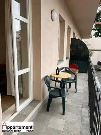 Pronájem bytu 2+kk, Praha - Nusle, Mečislavova, 41 m2