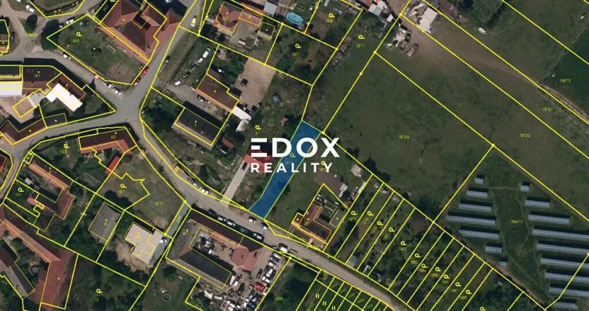 Prodej pozemku pro bydlení, Březník, 471 m2