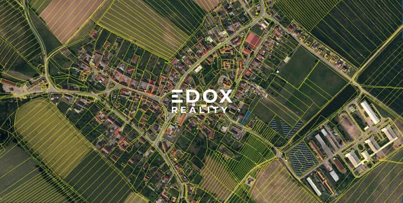 Prodej pozemku pro bydlení, Březník, 471 m2