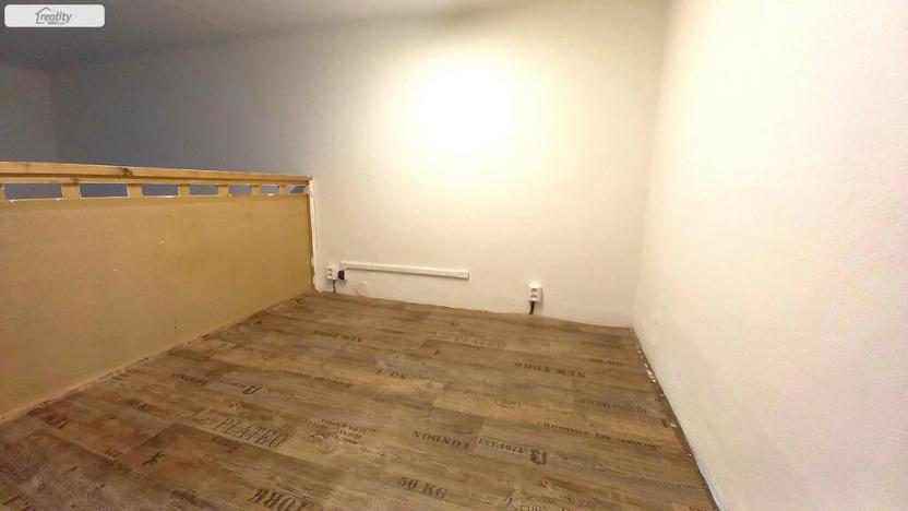 Pronájem obchodního prostoru, Praha - Libeň, Sokolovská, 23 m2