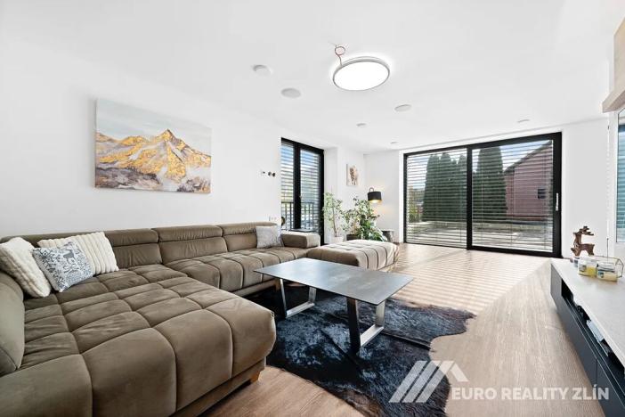 Prodej rodinného domu, Zlín, Mezihoří, 350 m2